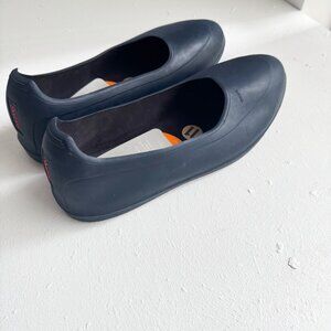 SWIMS Navy Blue  Rubber Shoe Boot Covers XL/11